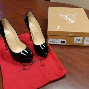 Christian Louboutin Black Lady Peep 39.5 like new